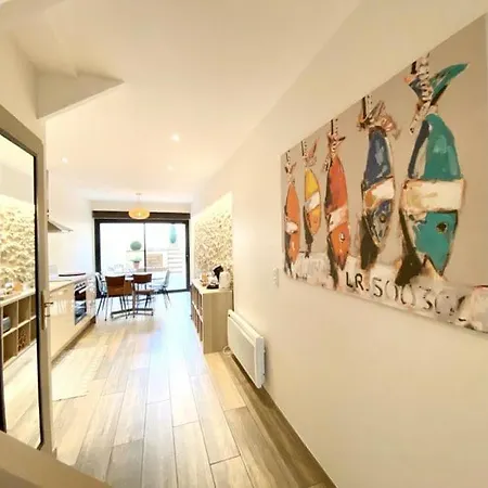 Au Pied De La Cite Medievale, Piscine, Vue Extraordinaire, La Trivala A Дом отдыха *