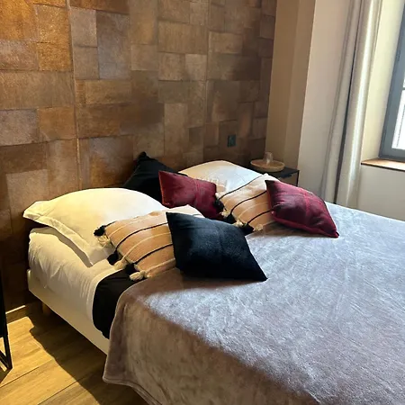 Au Pied De La Cite Medievale, Piscine, Vue Extraordinaire, La Trivala A בית נופש קרקסון