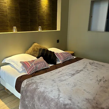 בית נופש Au Pied De La Cite Medievale, Piscine, Vue Extraordinaire, La Trivala A