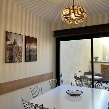 Au Pied De La Cite Medievale, Piscine, Vue Extraordinaire, La Trivala A Дом отдыха