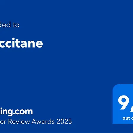 Дом отдыха Au Pied De La Cite Medievale, Piscine, Vue Extraordinaire, La Trivala A